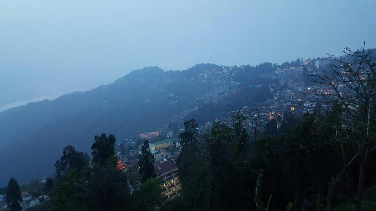 Hotel Taktsang Darjeeling Dárdžiling Exteriér fotografie